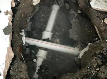 郑州金水区阳台漏水维修公司为您分享楼上楼下漏水怎么处理