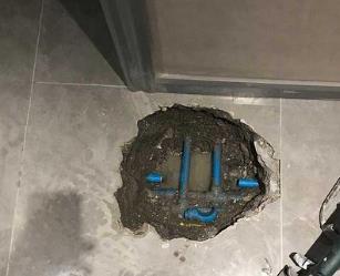 郑州金水区阳台漏水维修公司分享下暖气管道漏水的原因有哪些